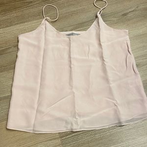Delicate pink shell color silk cami size 4 Everlane